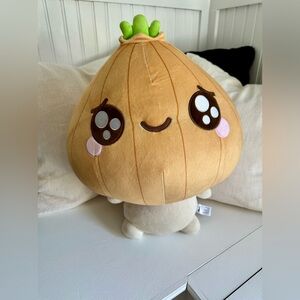 Smoko Mr. Onion Mochi Plush